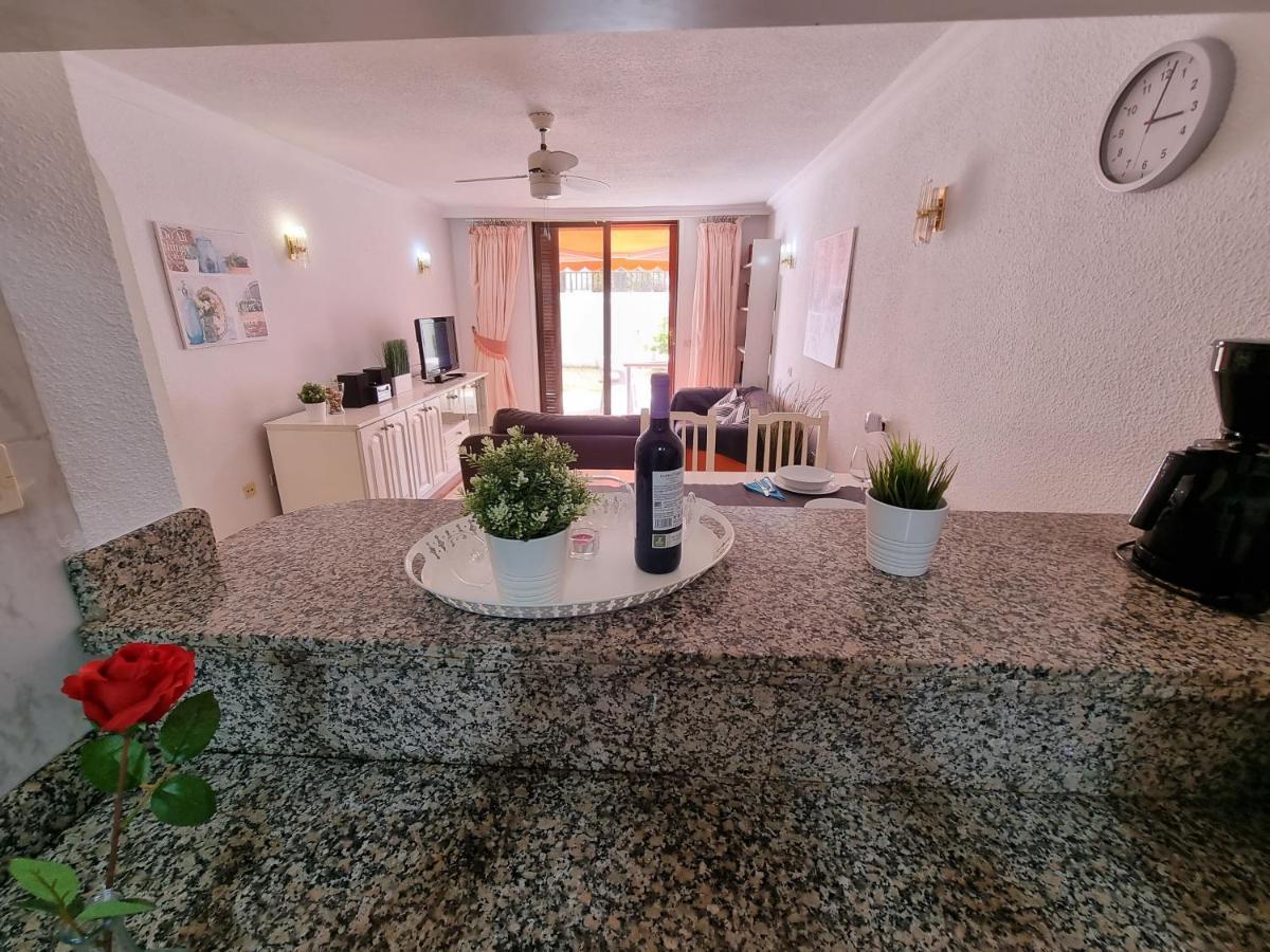 Casa Teide, Ground Floor Apartment Parque Santiago 1, Heated Pool, 100 M To Sea And Beach, Wifi Плая де лас Америкас Екстериор снимка